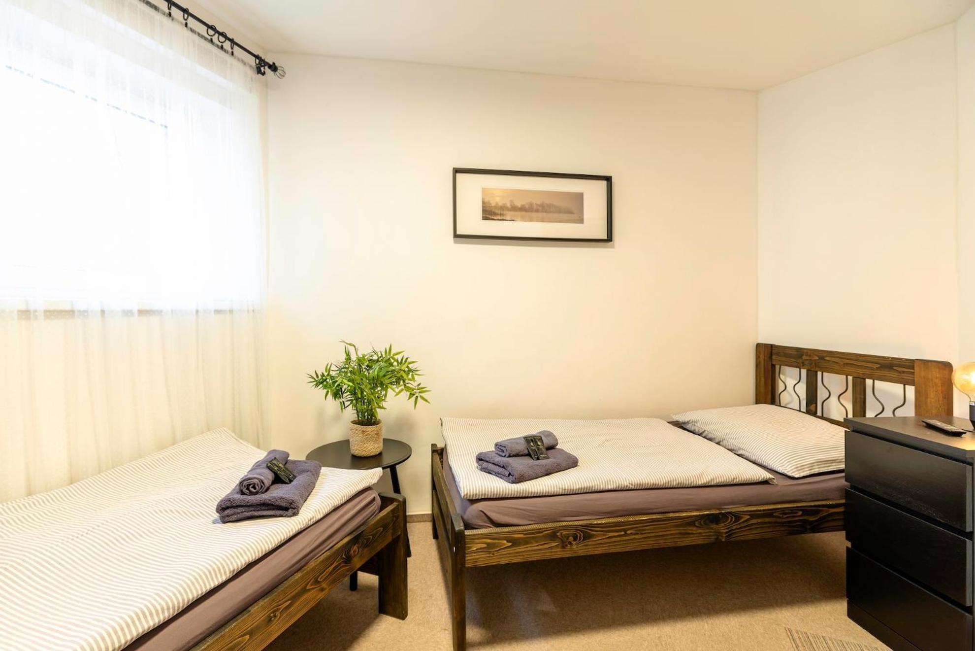Nizbor Restaurace Hotel Praha מראה חיצוני תמונה